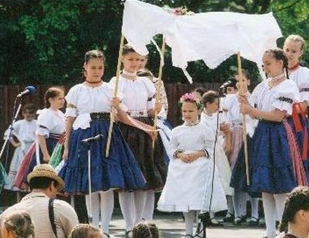 Néptánc